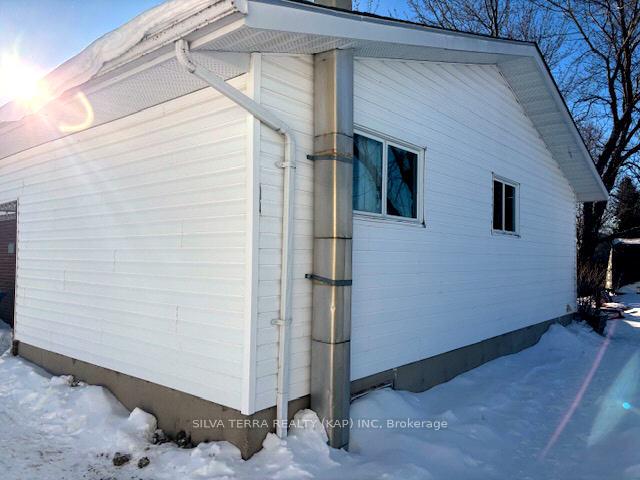 Photo 5 of 6 Champlain Crescent, Kapuskasing — HOMEH