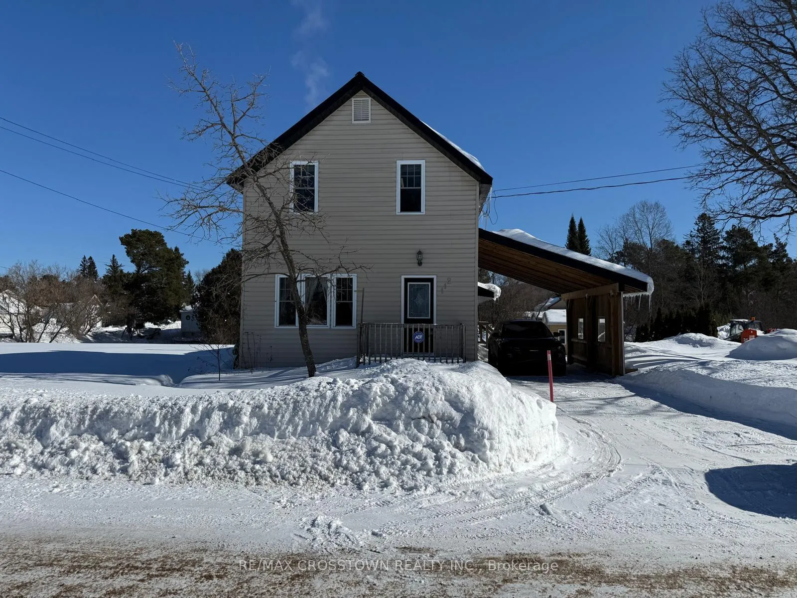 Photo 1 of 112 Arthur Street, Powassan, Trout Creek — HOMEH