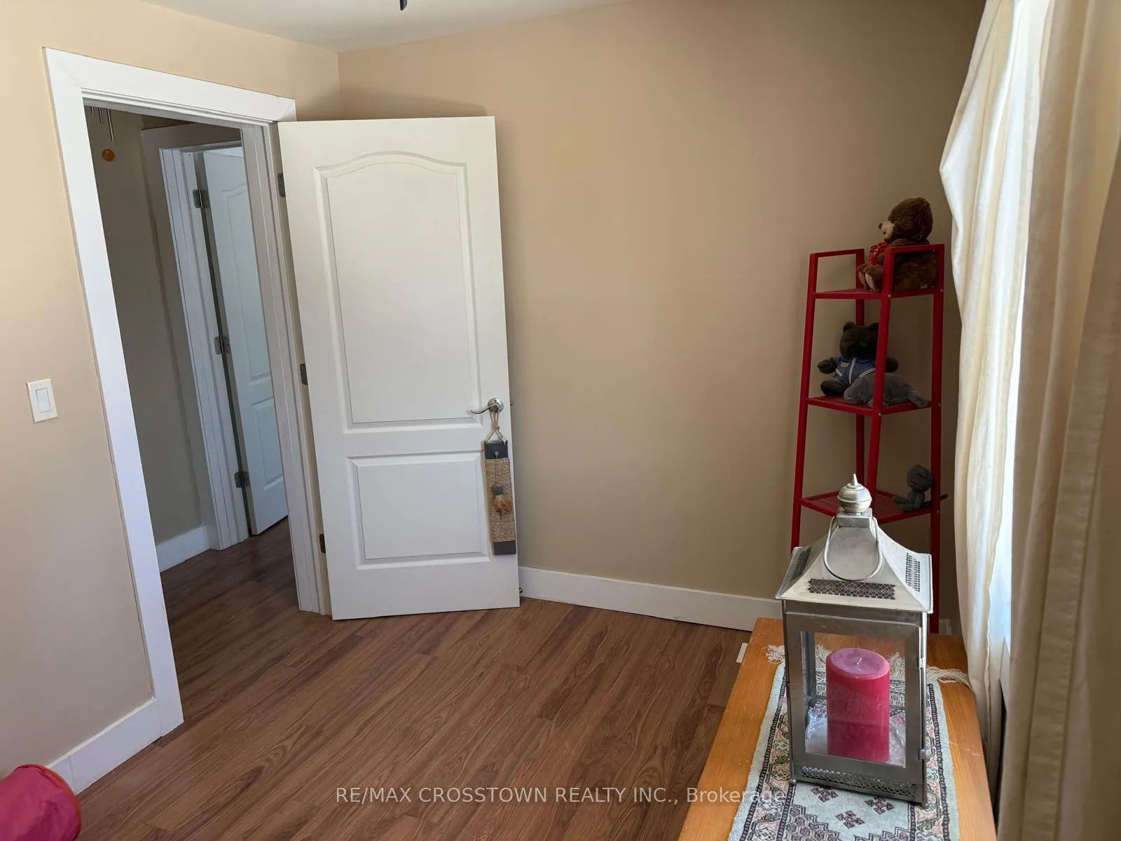 Photo 15 of 112 Arthur Street, Powassan, Trout Creek — HOMEH