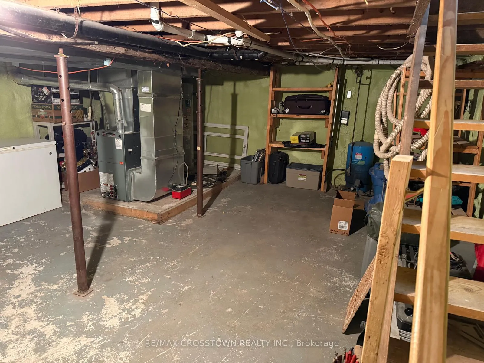 Photo 20 of 112 Arthur Street, Powassan, Trout Creek — HOMEH