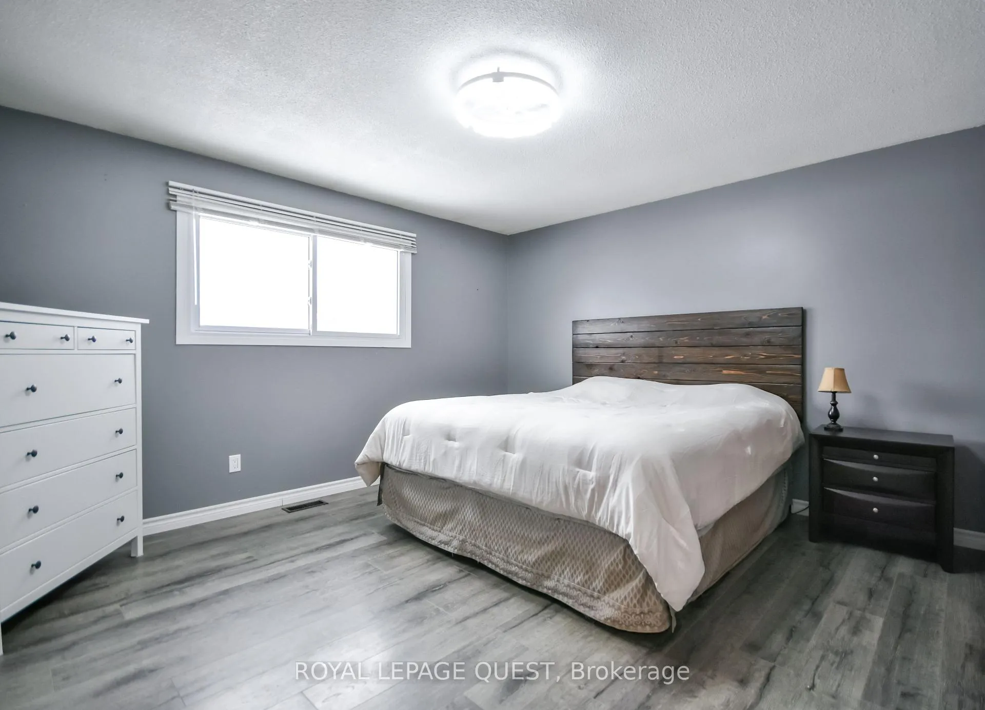 Photo 15 of 4 Andrea Crescent, Orillia — HOMEH