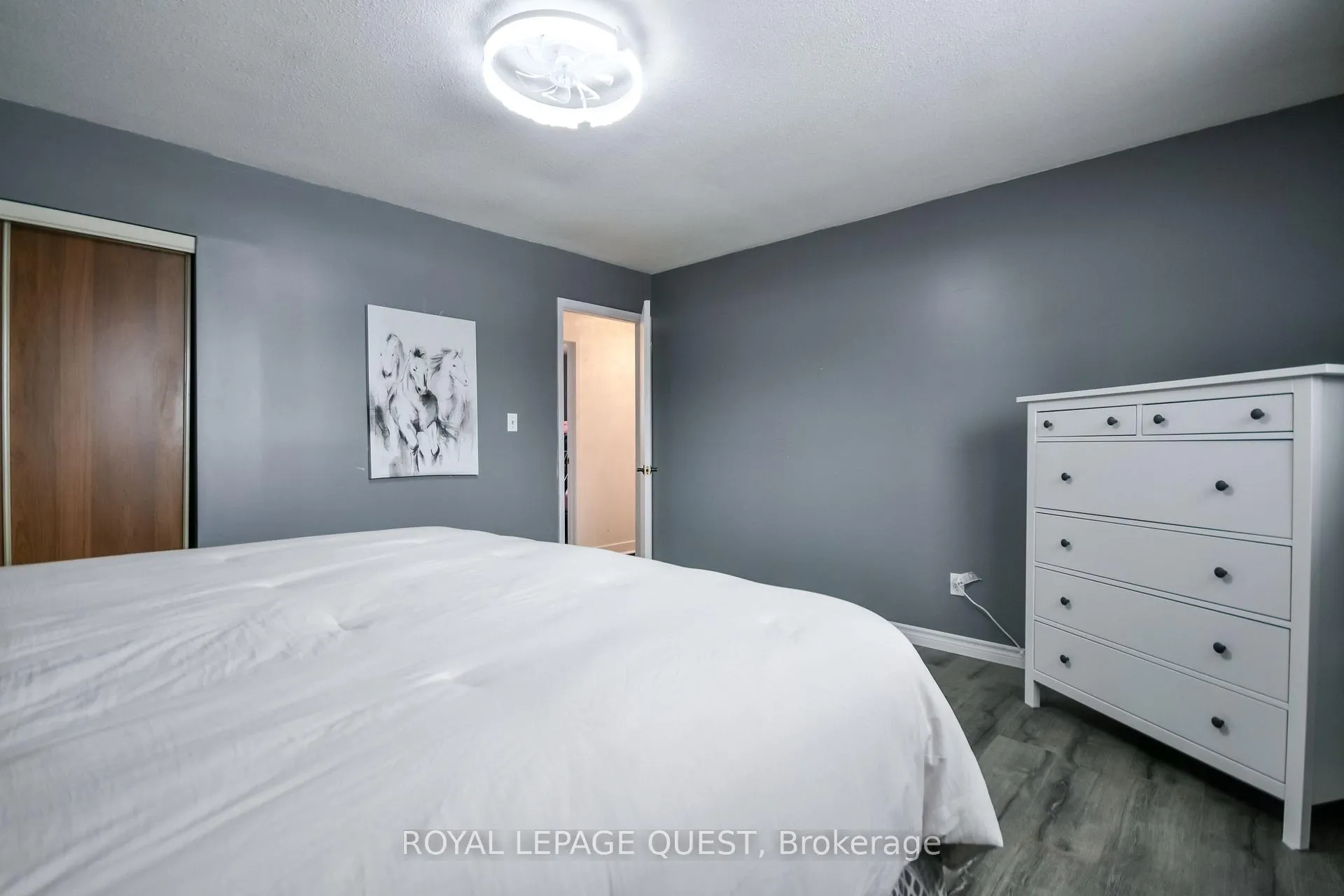 Photo 16 of 4 Andrea Crescent, Orillia — HOMEH