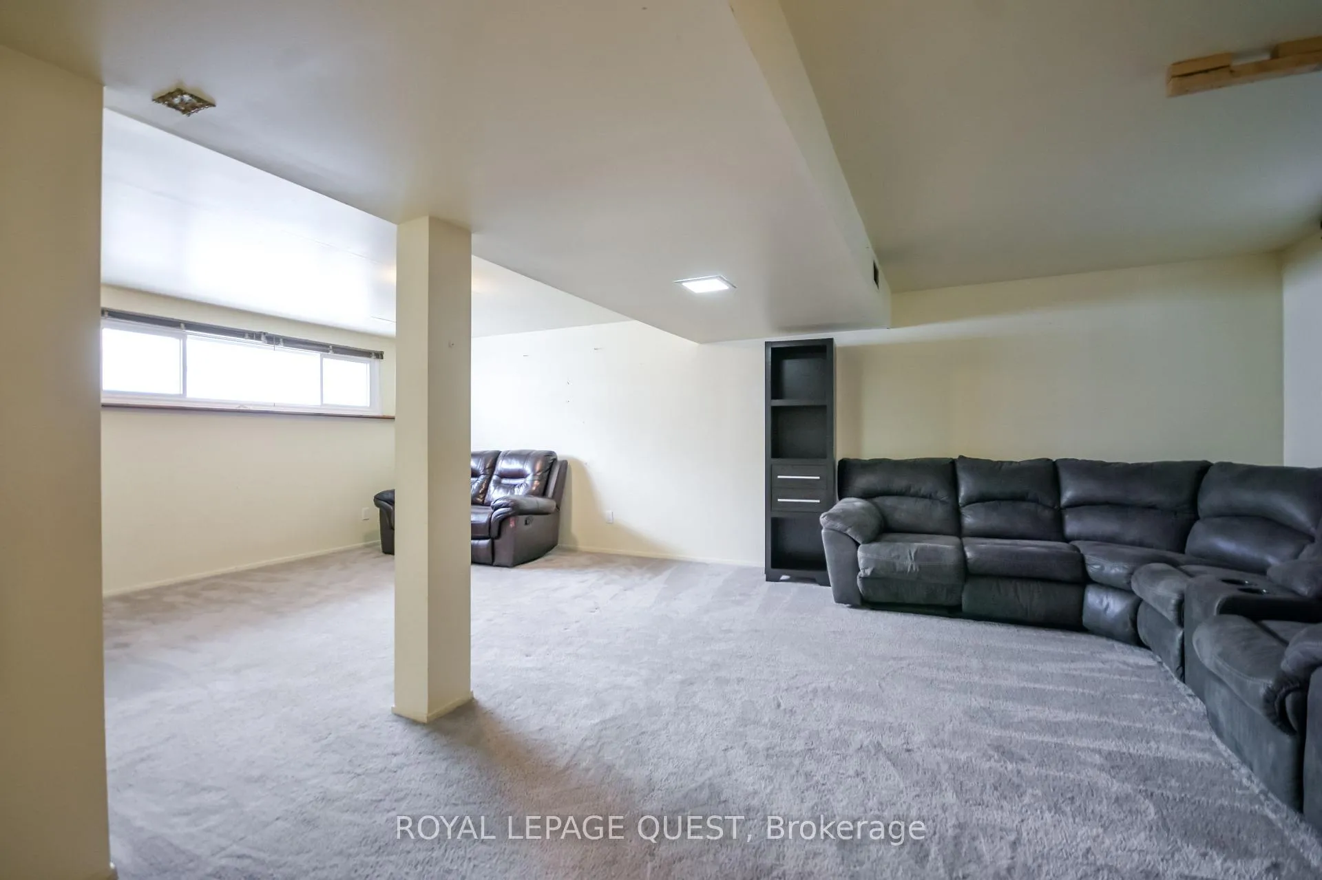 Photo 22 of 4 Andrea Crescent, Orillia — HOMEH