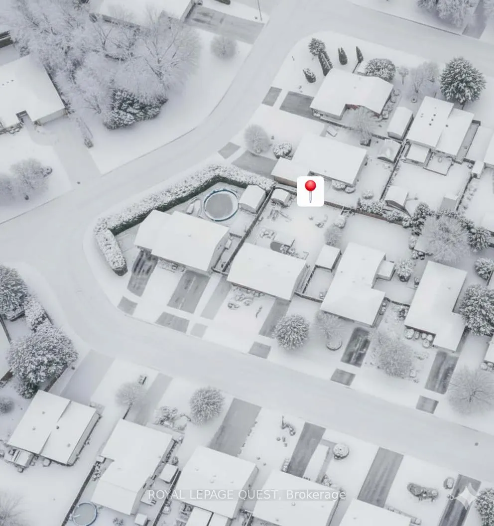 Photo 29 of 4 Andrea Crescent, Orillia — HOMEH
