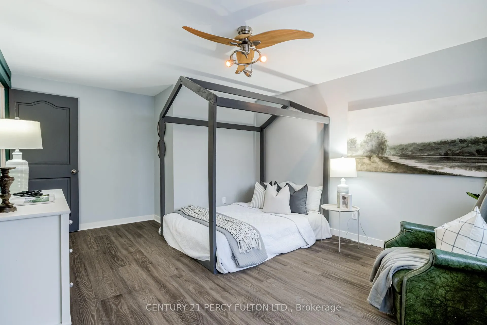 Photo 26 of 50 Angus Drive, Ajax, Central — HOMEH