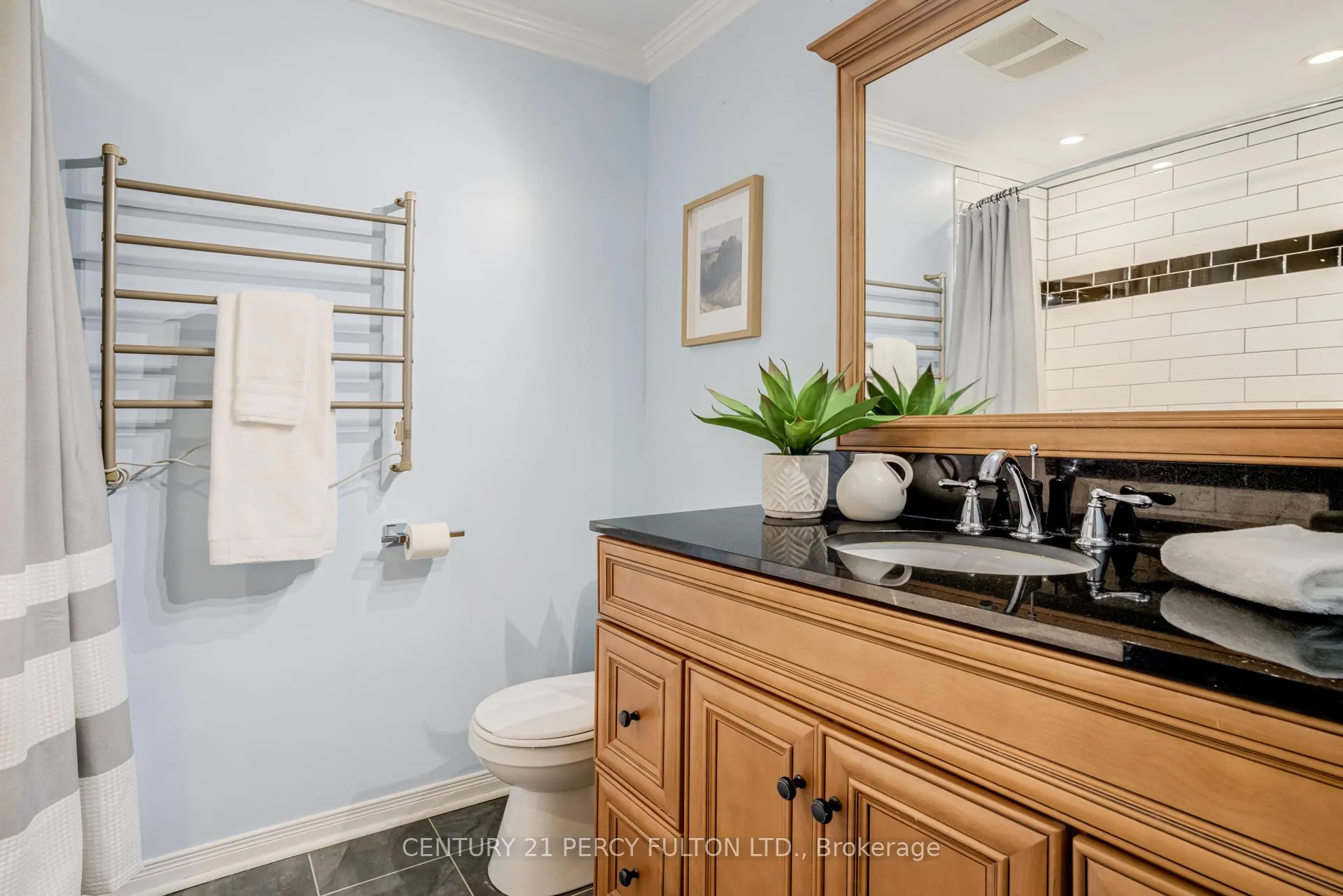 Photo 29 of 50 Angus Drive, Ajax, Central — HOMEH