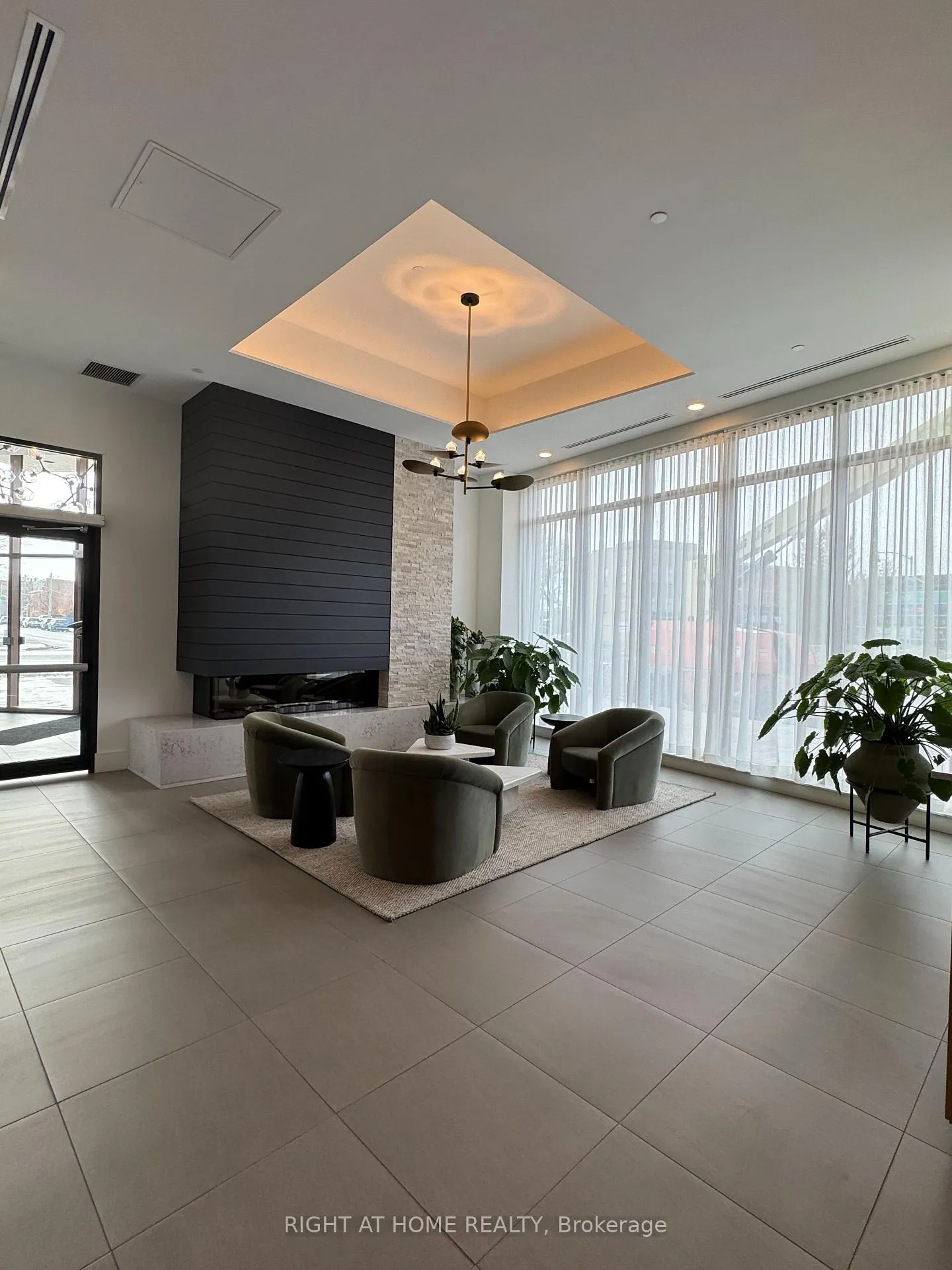 Photo 5 of Unit 308, 31 Huron Street, Collingwood — HOMEH