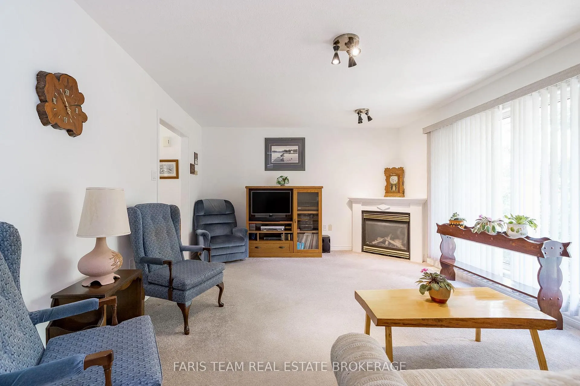 Photo 16 of 21 Forest Hill Drive, Springwater, Midhurst — HOMEH
