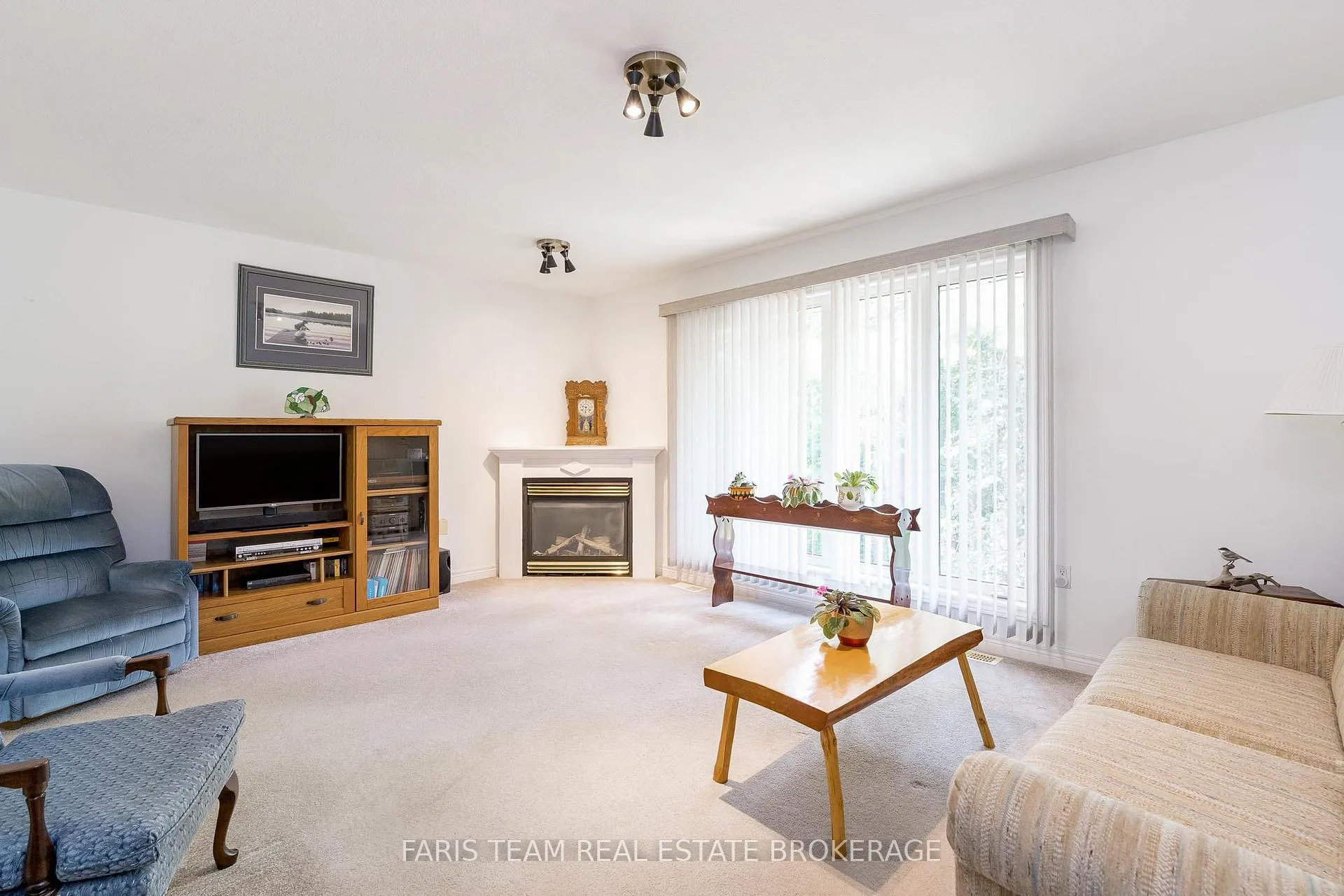 Photo 17 of 21 Forest Hill Drive, Springwater, Midhurst — HOMEH