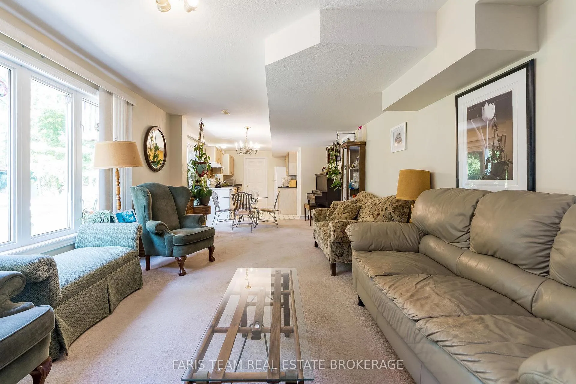 Photo 35 of 21 Forest Hill Drive, Springwater, Midhurst — HOMEH