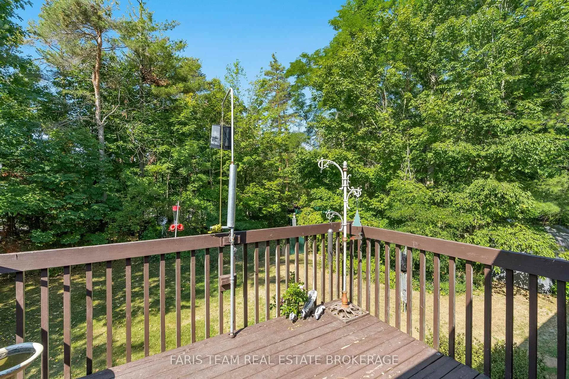 Photo 42 of 21 Forest Hill Drive, Springwater, Midhurst — HOMEH