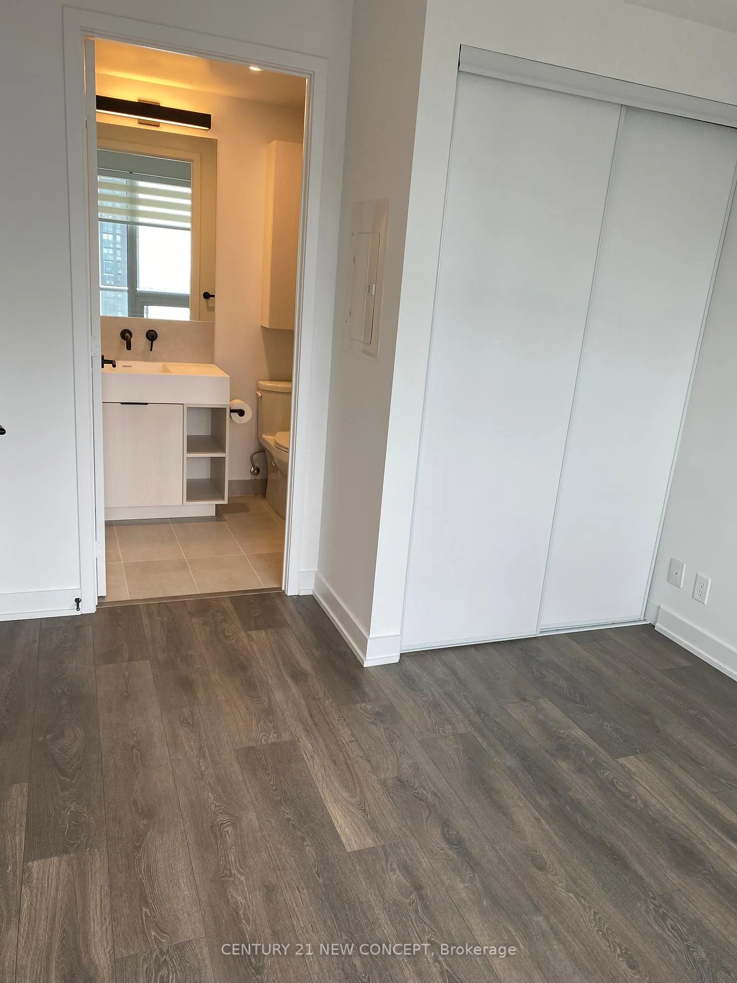Photo 7 of Unit 3907, 108 Peter Street, Toronto, Waterfront Communities — HOMEH