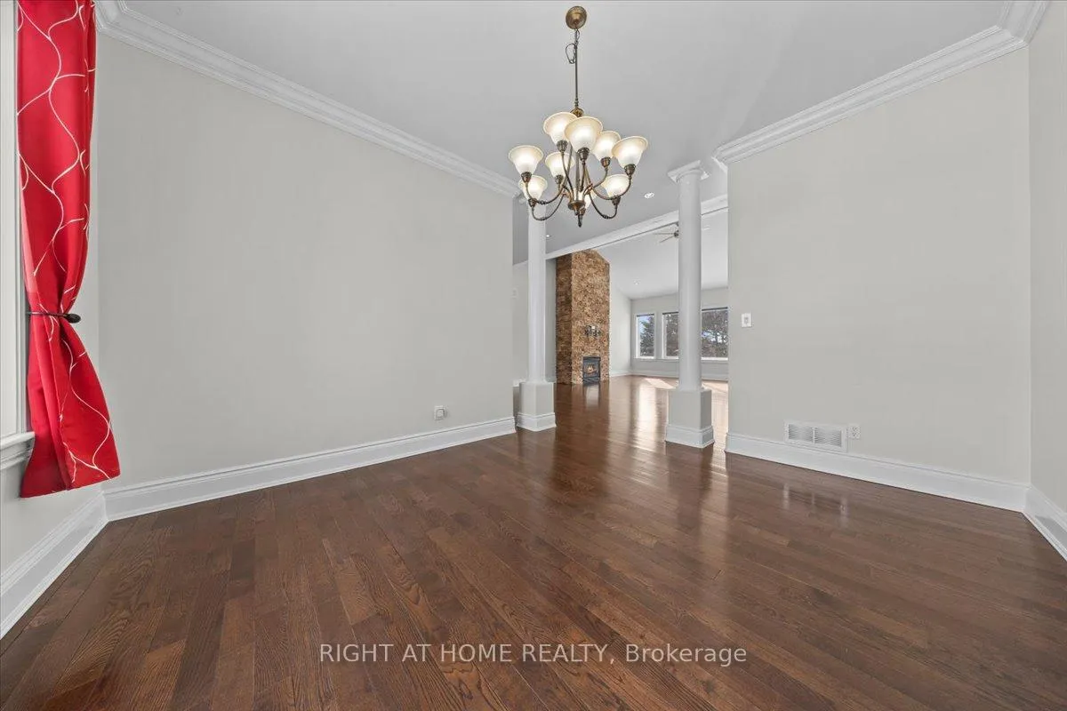 Photo 5 of 6833 Suncrest Drive, Ottawa, Greely — HOMEH