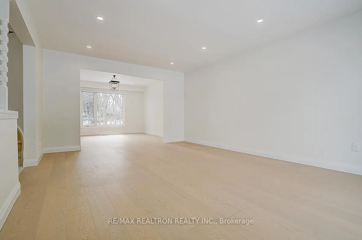 Photo 10 of 12 Jolyn Court, Markham, Bullock — HOMEH