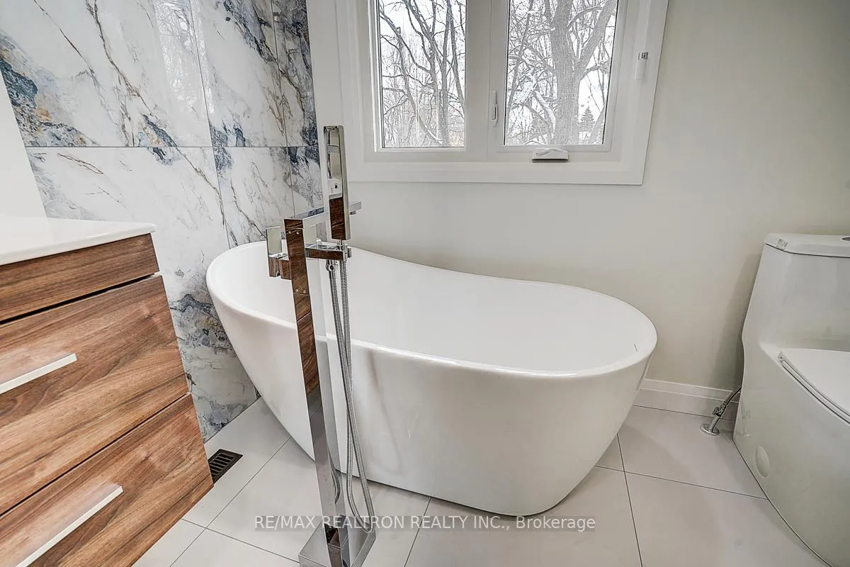 Photo 33 of 12 Jolyn Court, Markham, Bullock — HOMEH
