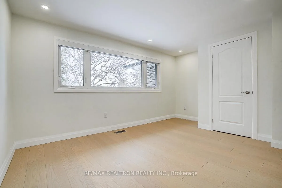 Photo 43 of 12 Jolyn Court, Markham, Bullock — HOMEH