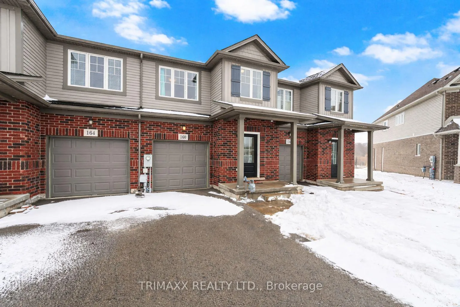 Photo 3 of 160 Sunflower Place, Welland, West Welland — HOMEH