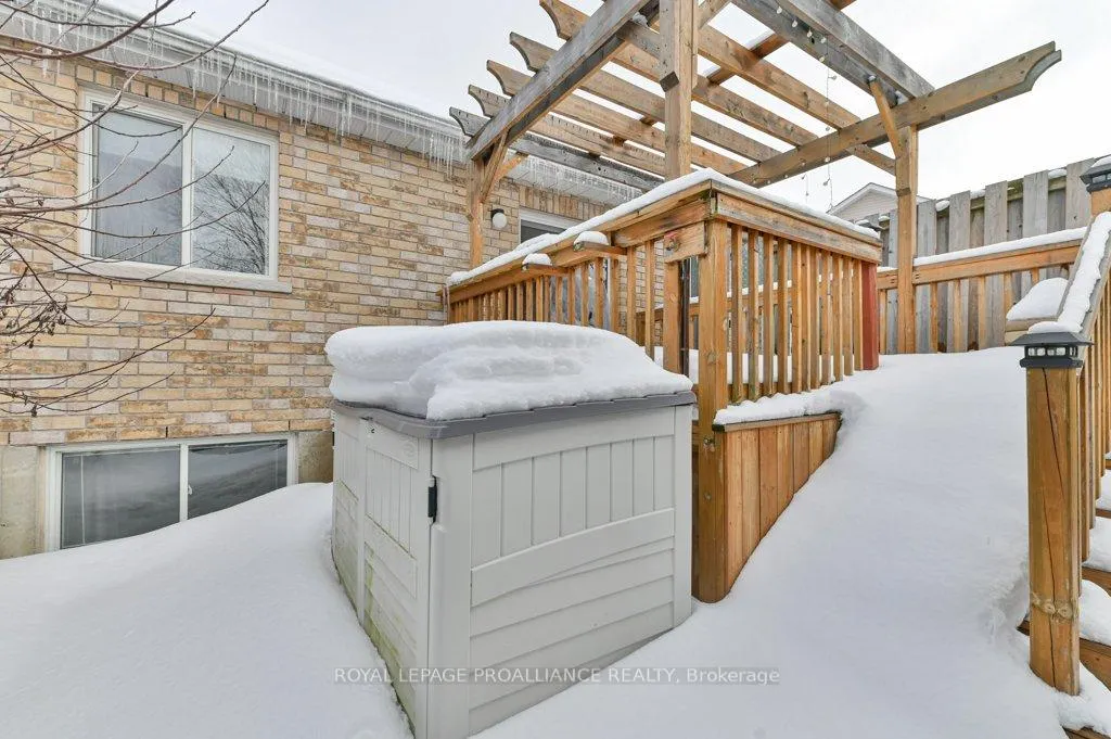 Photo 29 of 18 Sarah Court, Belleville, Belleville Ward — HOMEH