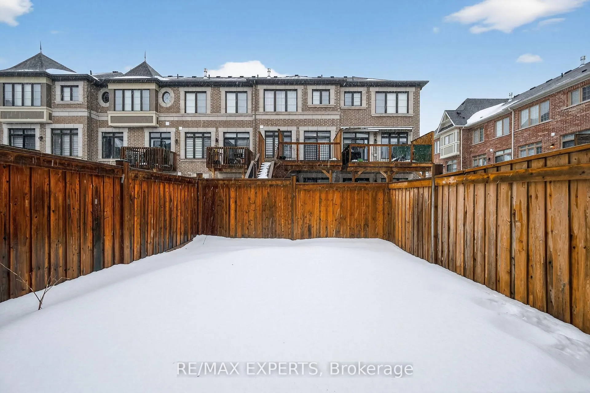 Photo 34 of 19 Sunset Terrace, Vaughan, Vellore Village — HOMEH