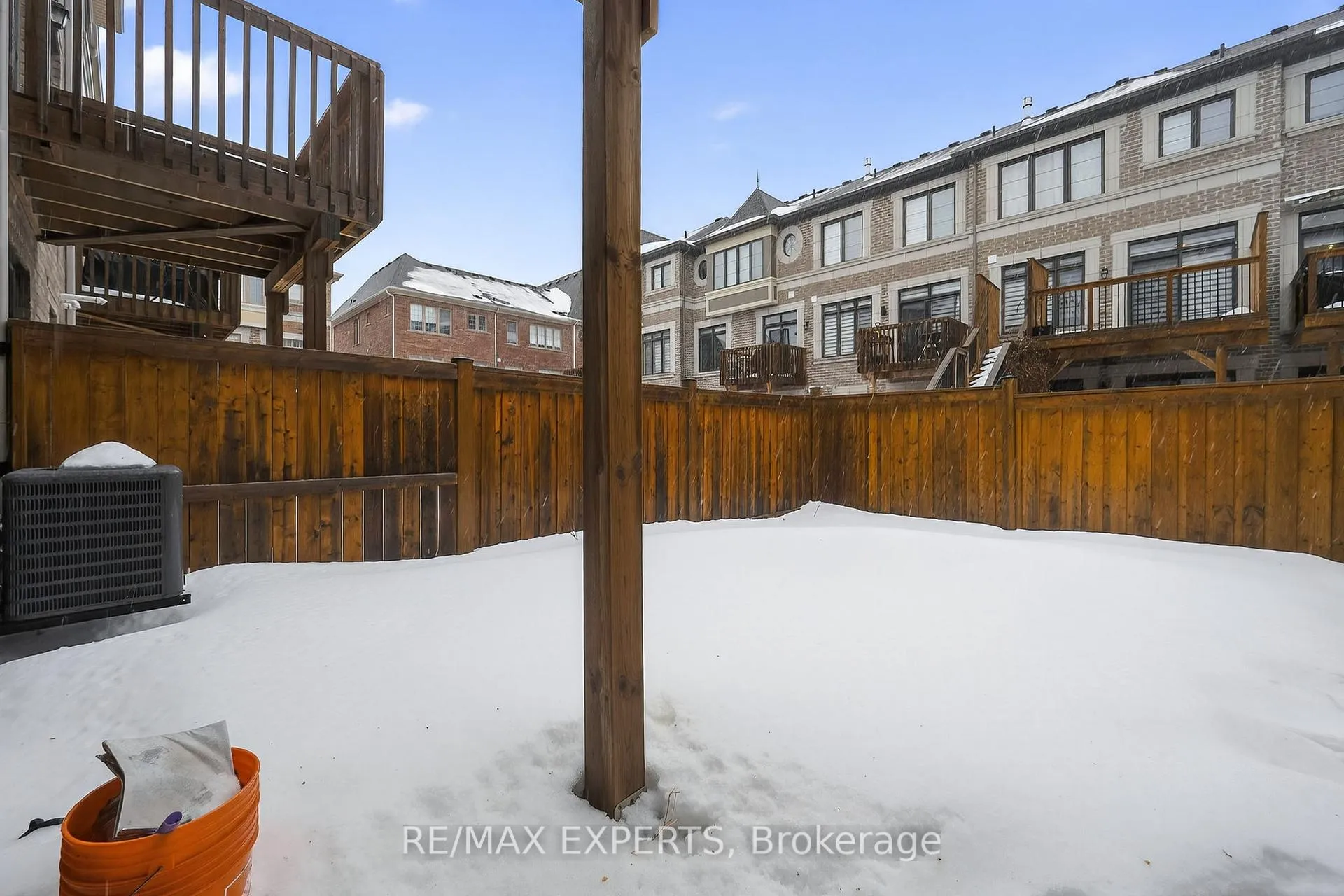 Photo 35 of 19 Sunset Terrace, Vaughan, Vellore Village — HOMEH