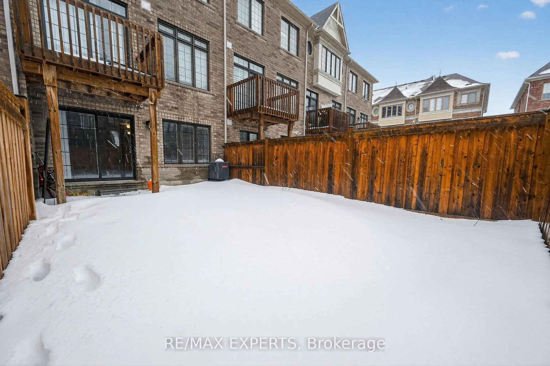 Photo 36 of 19 Sunset Terrace, Vaughan, Vellore Village — HOMEH