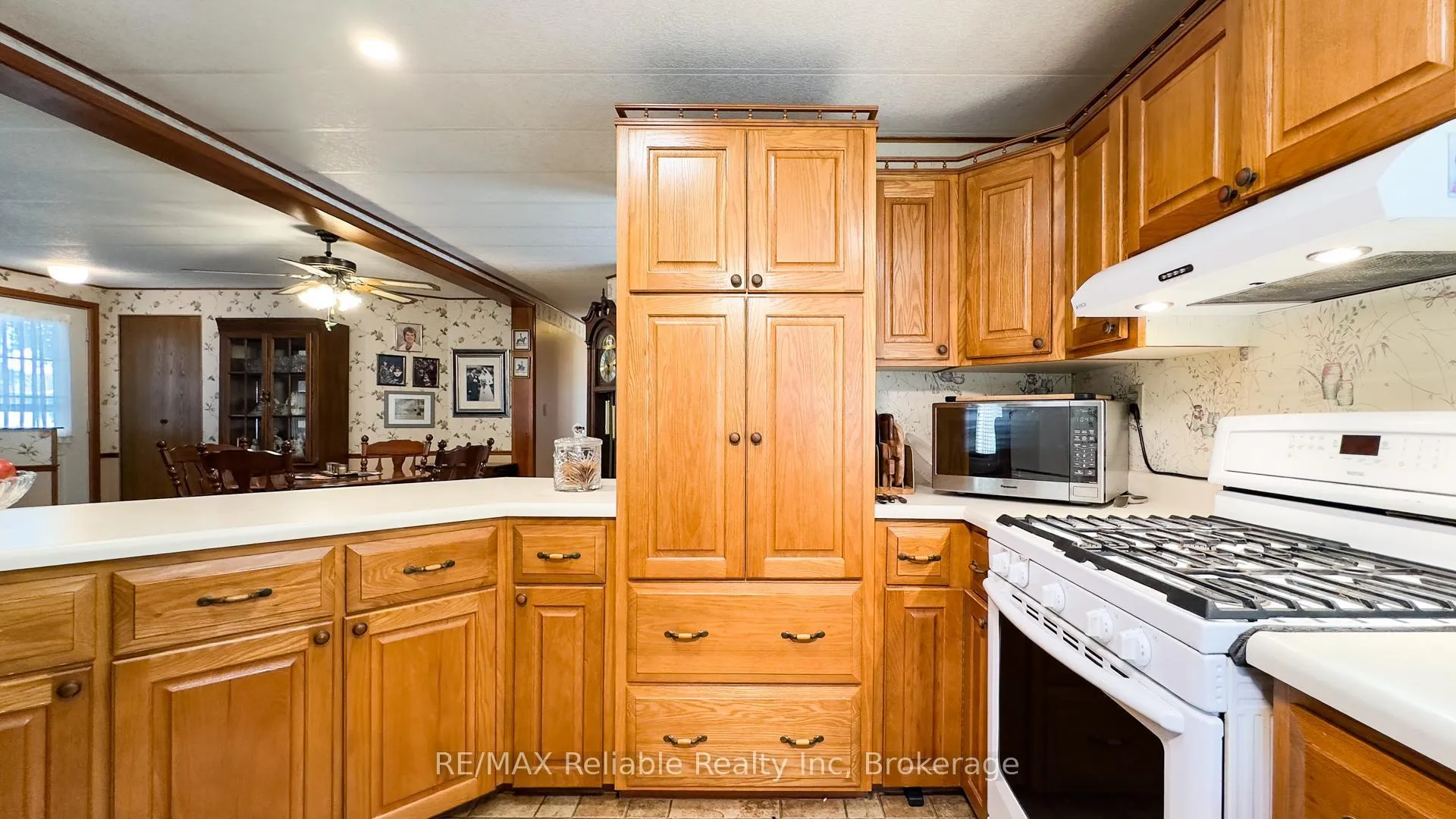 Photo 13 of 8 Cree Lane, Ashfield-Colborne-Wawanosh, Colborne — HOMEH