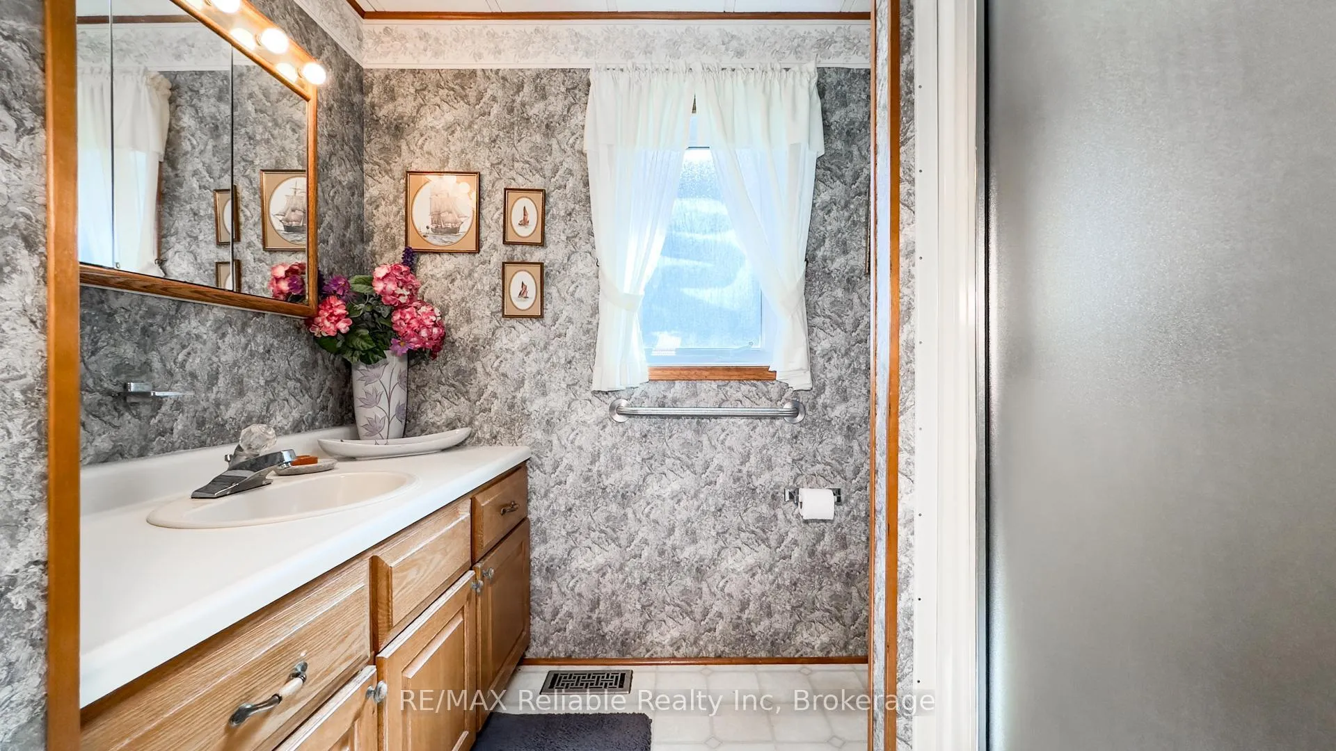 Photo 20 of 8 Cree Lane, Ashfield-Colborne-Wawanosh, Colborne — HOMEH
