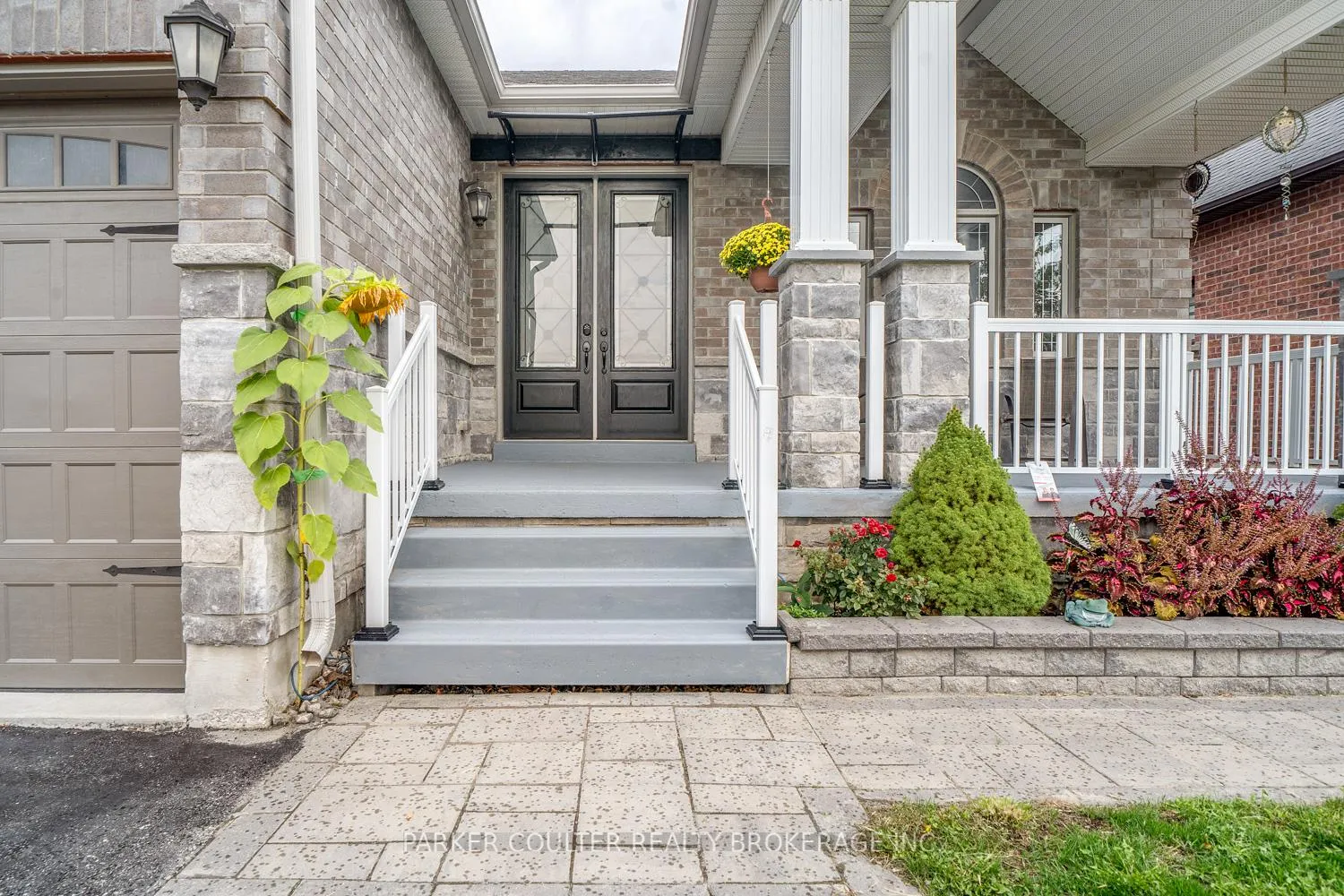 Photo 3 of 1120 Quarry Drive, Innisfil, Alcona — HOMEH