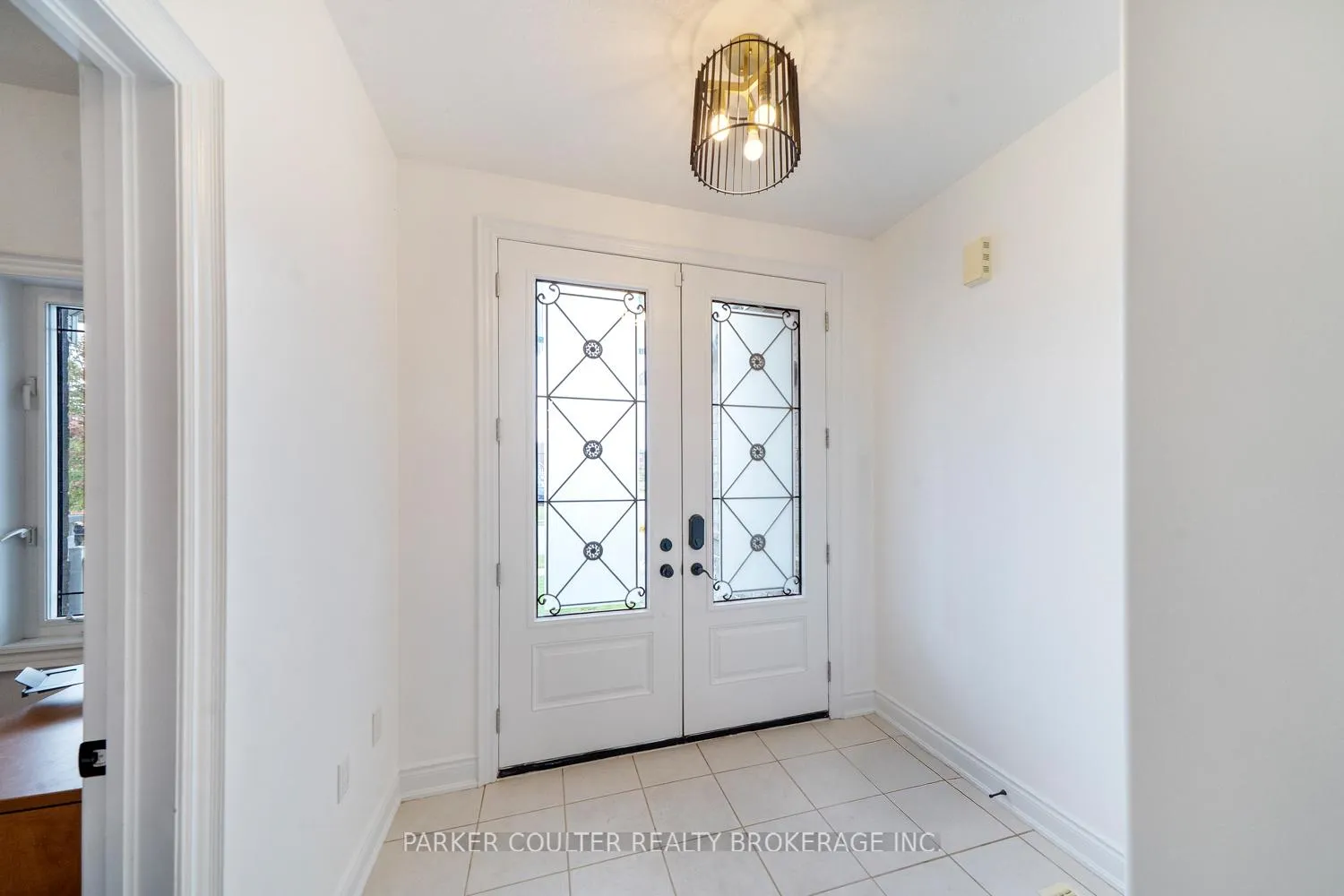 Photo 5 of 1120 Quarry Drive, Innisfil, Alcona — HOMEH