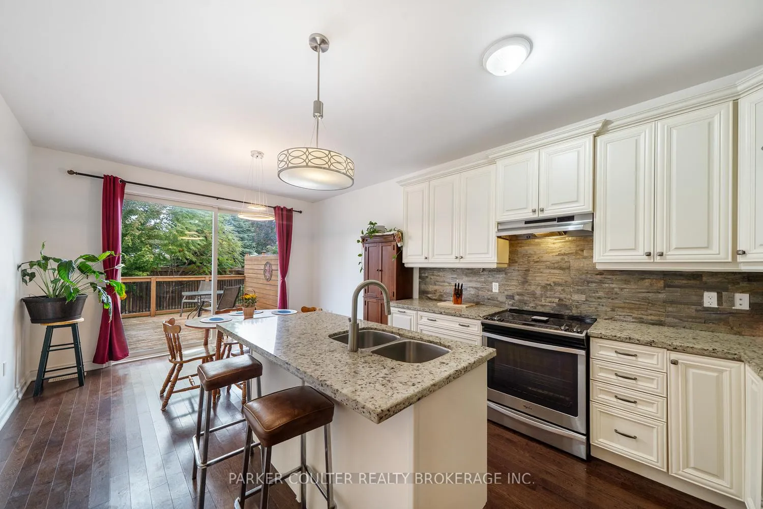 Photo 12 of 1120 Quarry Drive, Innisfil, Alcona — HOMEH