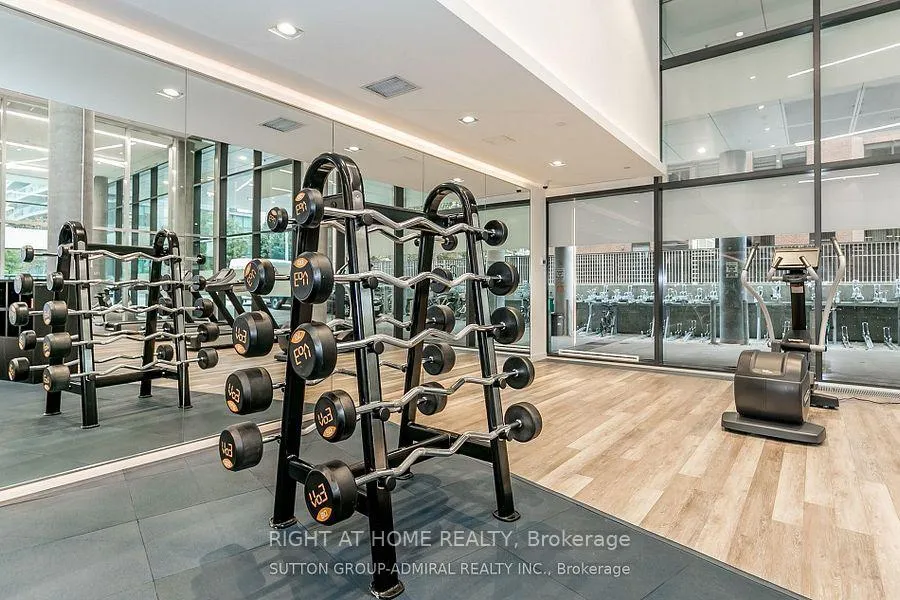 Photo 22 of Unit 901, 161 Roehampton Avenue, Toronto, Mount Pleasant West — HOMEH