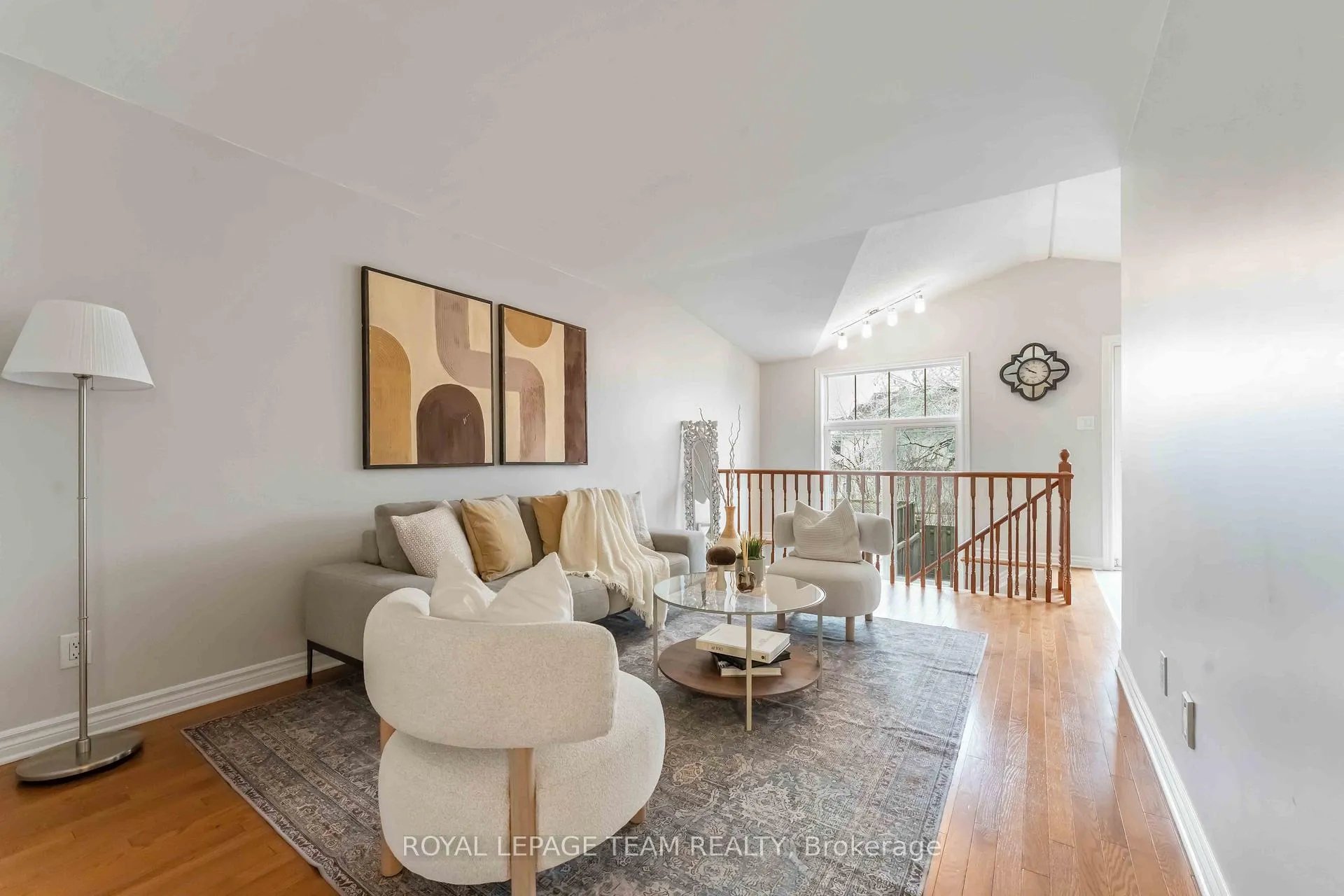 Photo 7 of 246 Tandalee Crescent, Ottawa, Kanata - Emerald Meadows/Trailwest — HOMEH