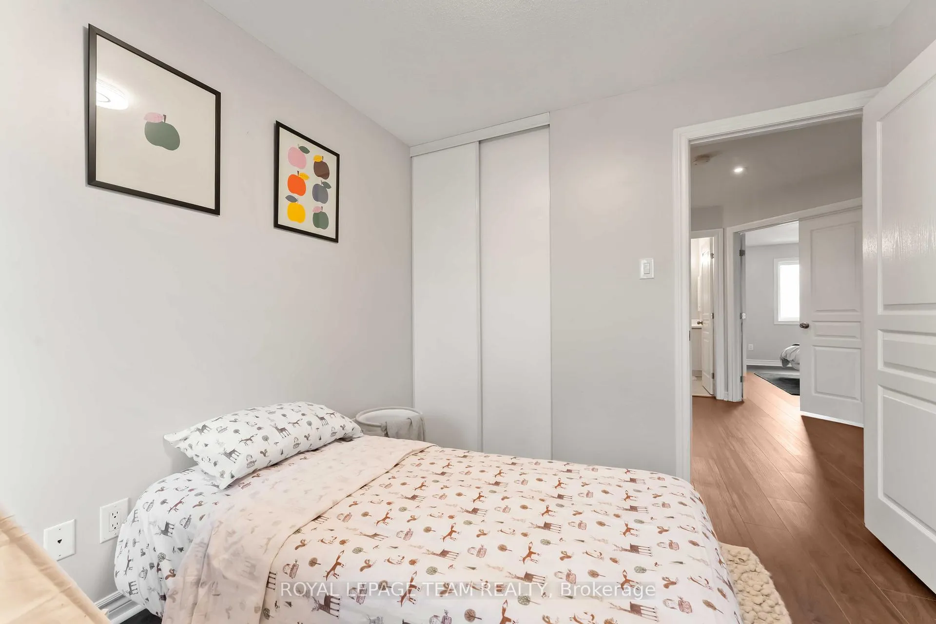 Photo 20 of 246 Tandalee Crescent, Ottawa, Kanata - Emerald Meadows/Trailwest — HOMEH