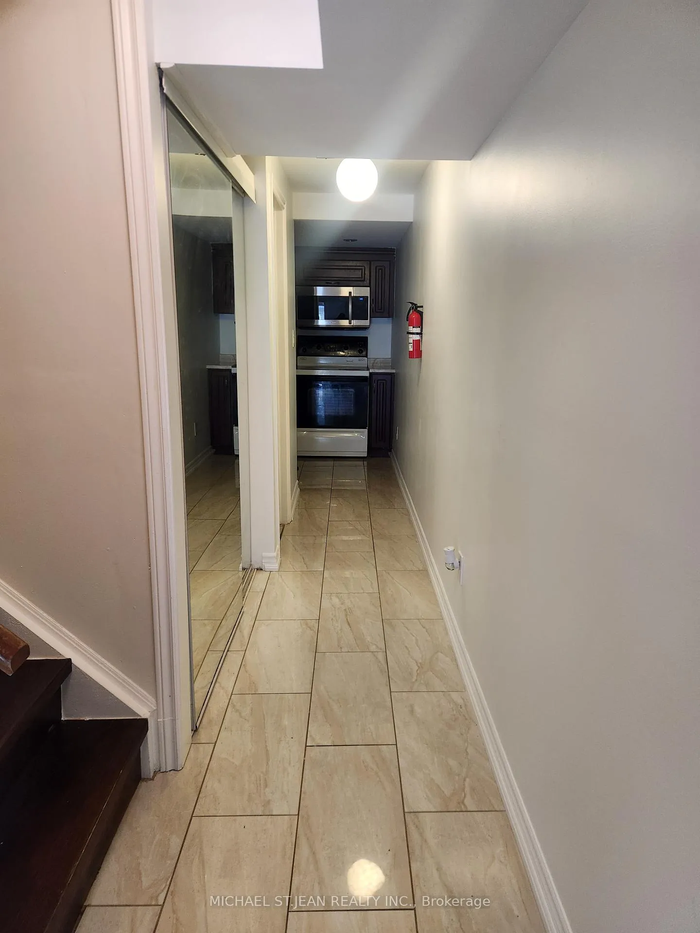 Photo 8 of 46 Lloydminster Avenue, Ajax, Central East — HOMEH