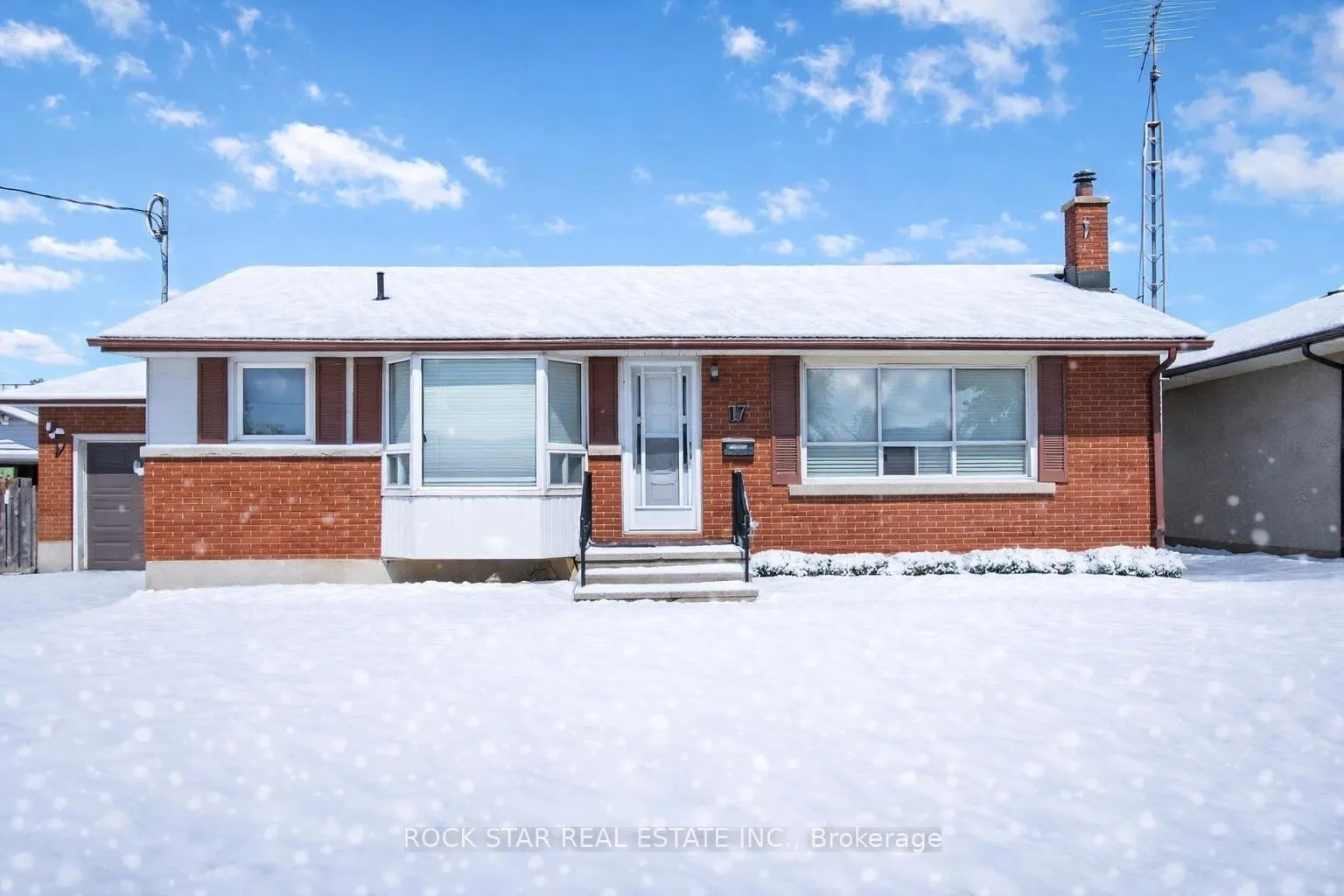 Photo 1 of Unit Lower, 17 Ridgeview Avenue, St. Catharines, Carlton/Bunting — HOMEH