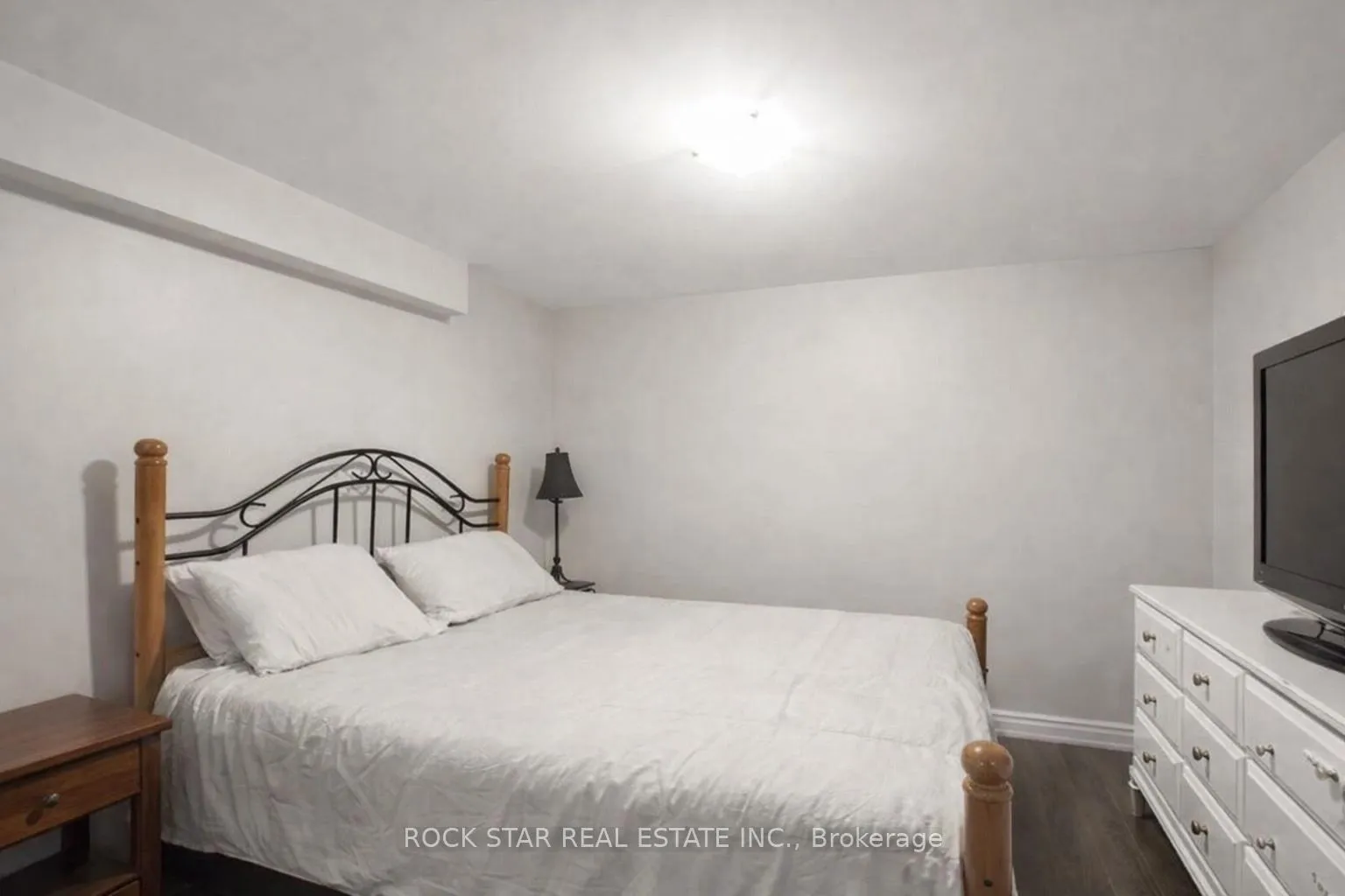 Photo 5 of Unit Lower, 17 Ridgeview Avenue, St. Catharines, Carlton/Bunting — HOMEH