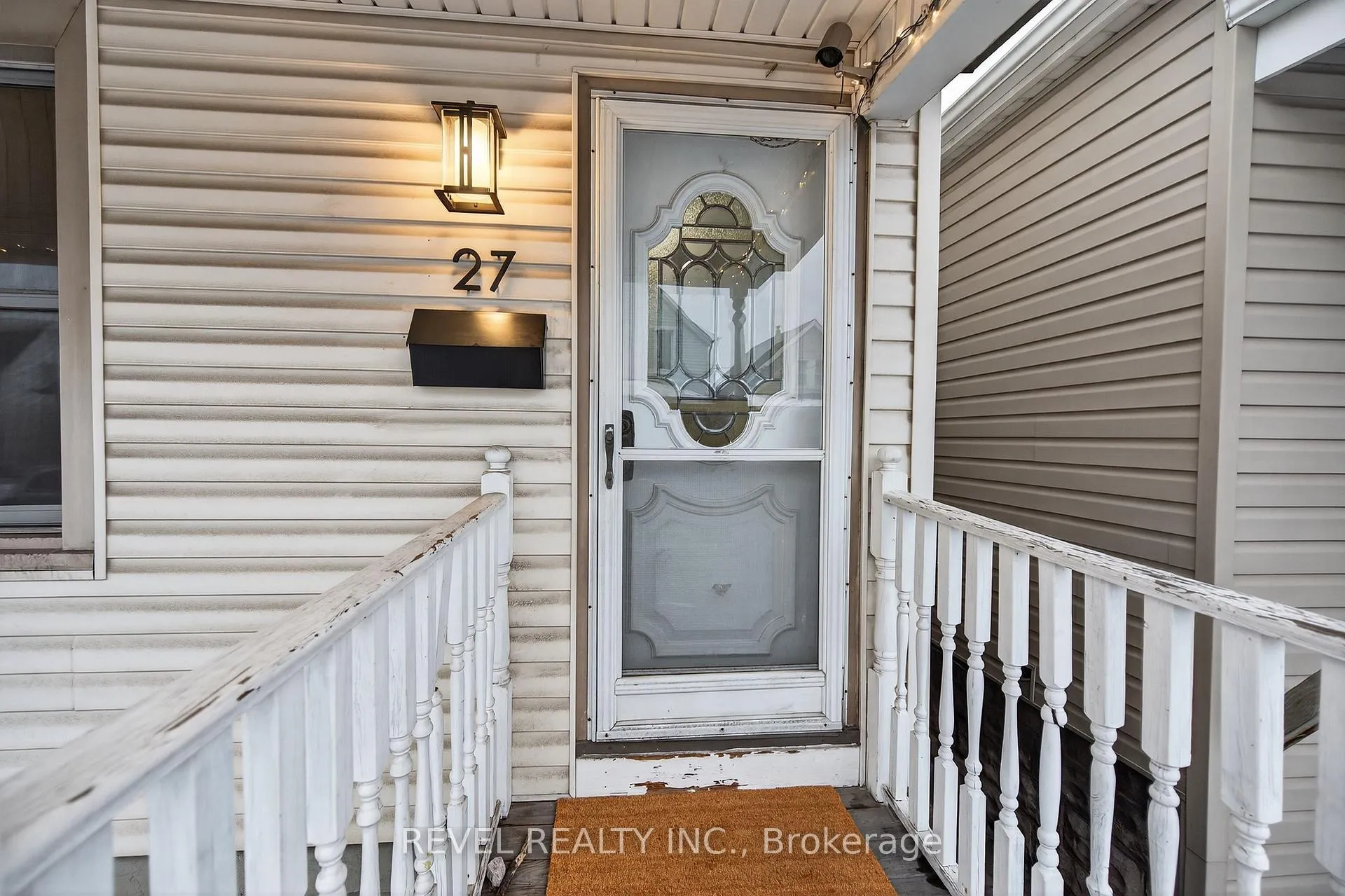 Photo 3 of 27 Mayflower Avenue, Hamilton, Crown Point — HOMEH
