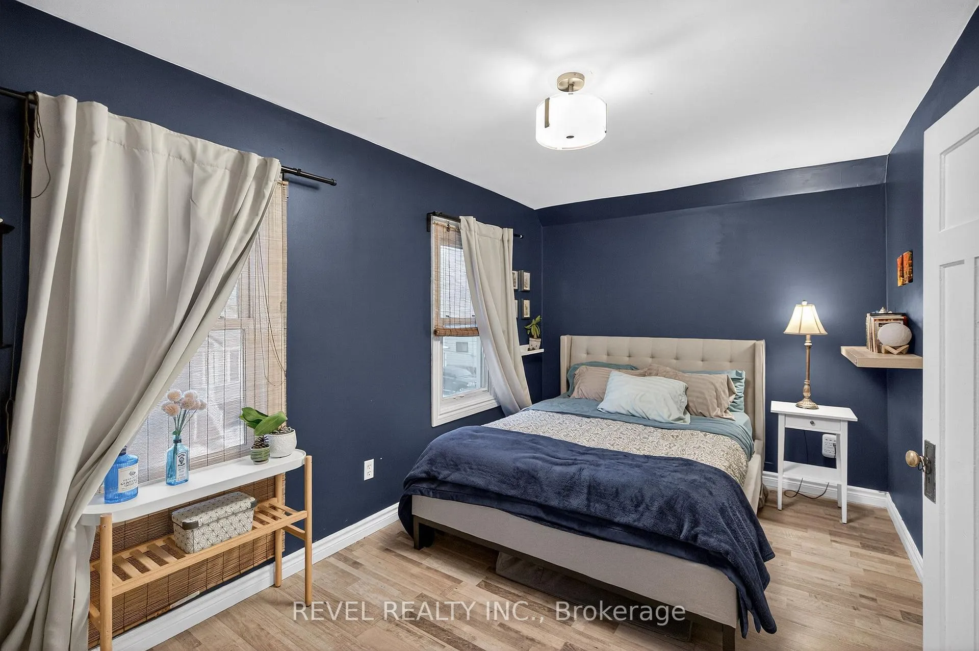 Photo 21 of 27 Mayflower Avenue, Hamilton, Crown Point — HOMEH