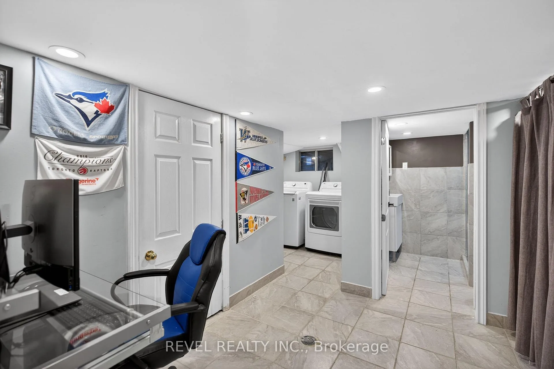 Photo 29 of 27 Mayflower Avenue, Hamilton, Crown Point — HOMEH