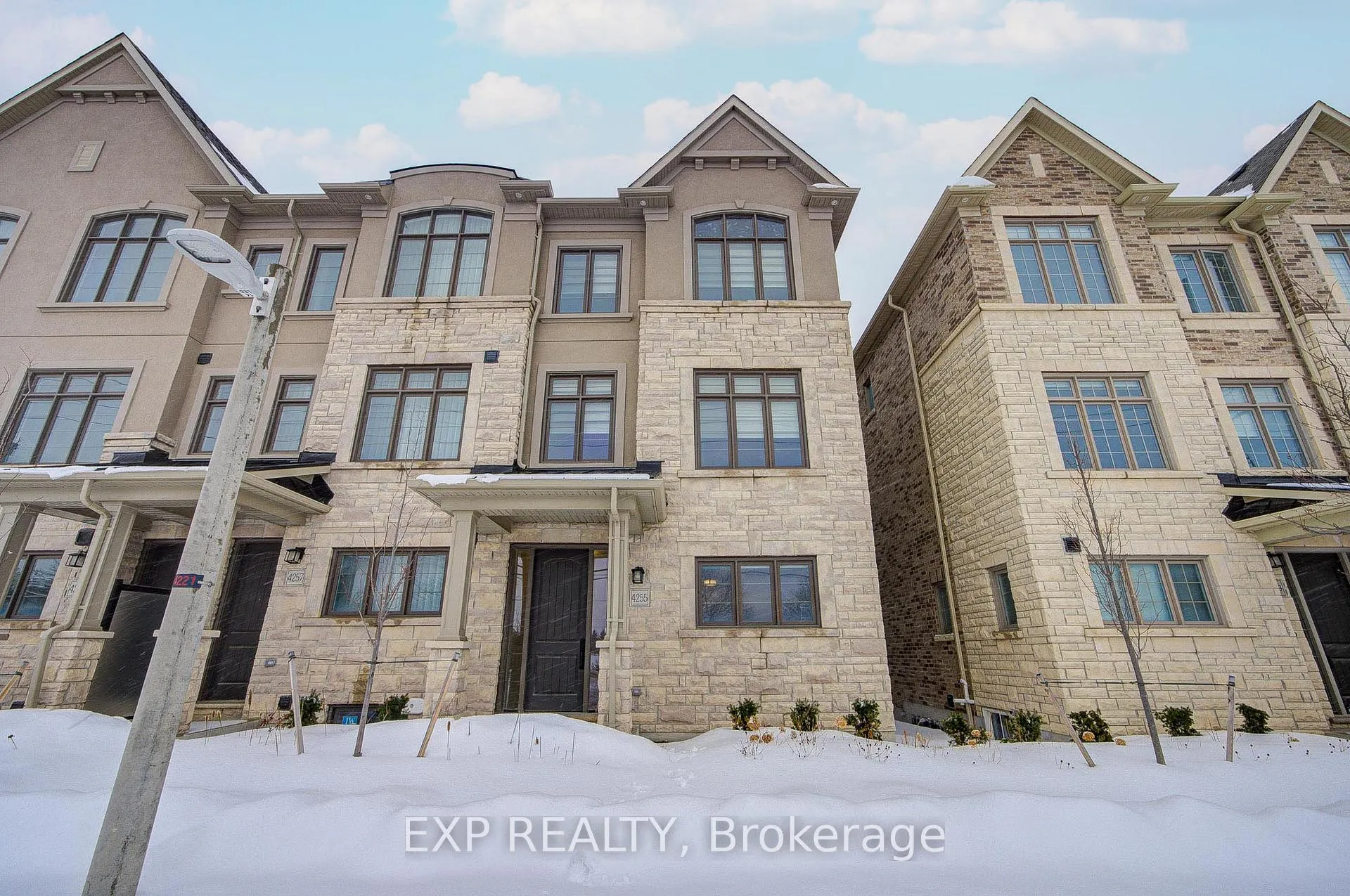 Photo 1 of 4255 Major Mackenzie Drive E, Markham, Angus Glen — HOMEH