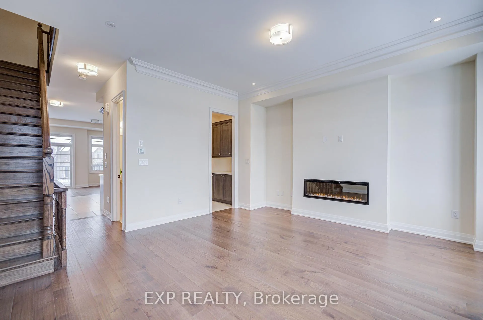 Photo 9 of 4255 Major Mackenzie Drive E, Markham, Angus Glen — HOMEH