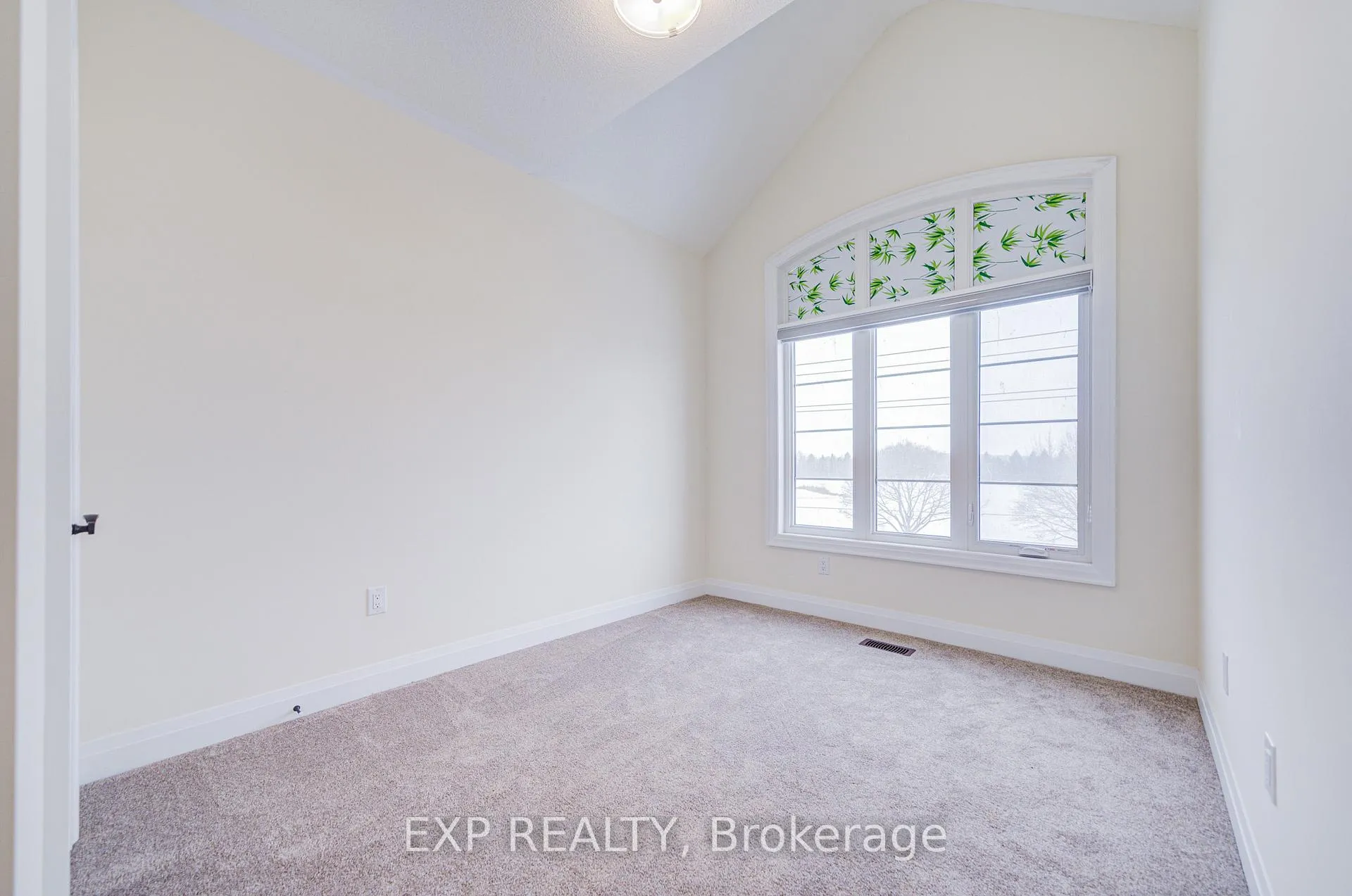 Photo 41 of 4255 Major Mackenzie Drive E, Markham, Angus Glen — HOMEH