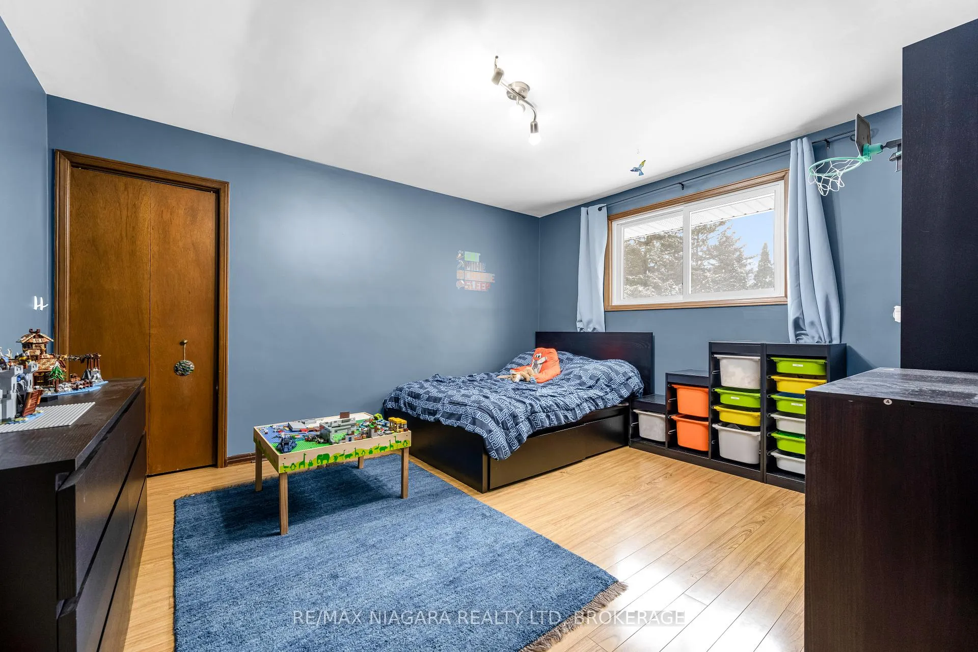 Photo 22 of 25 Vinemount Drive, Pelham, Fonthill — HOMEH