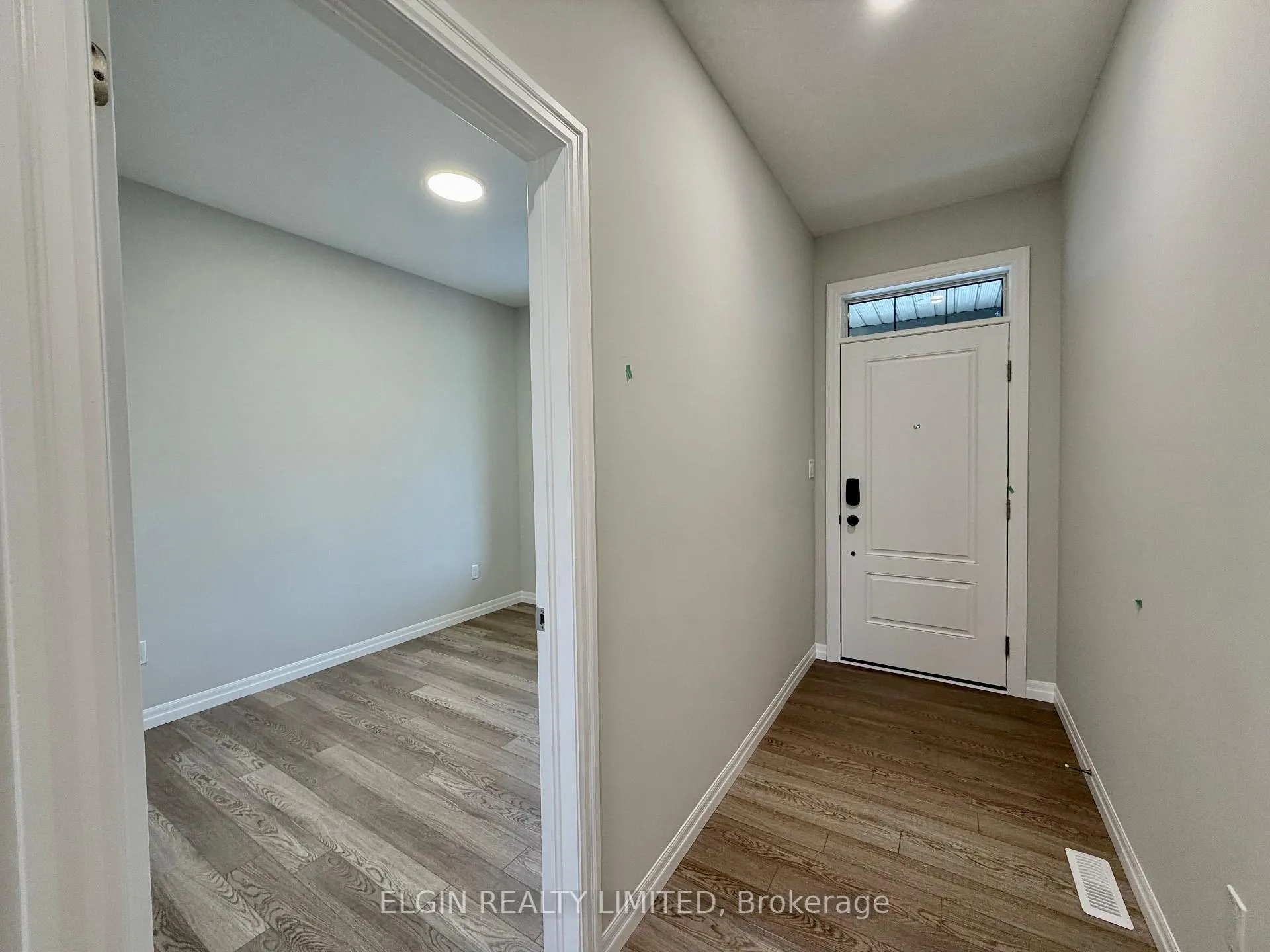 Photo 2 of 5 Horizon Court, Central Elgin, Rural Central Elgin — HOMEH