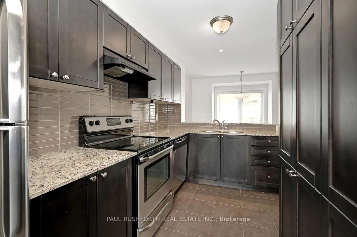 Photo 9 of 501 Coldwater Crescent, Ottawa, Kanata - Emerald Meadows/Trailwest — HOMEH