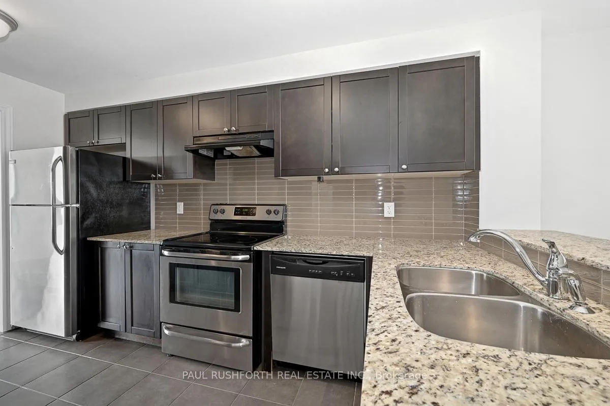 Photo 10 of 501 Coldwater Crescent, Ottawa, Kanata - Emerald Meadows/Trailwest — HOMEH