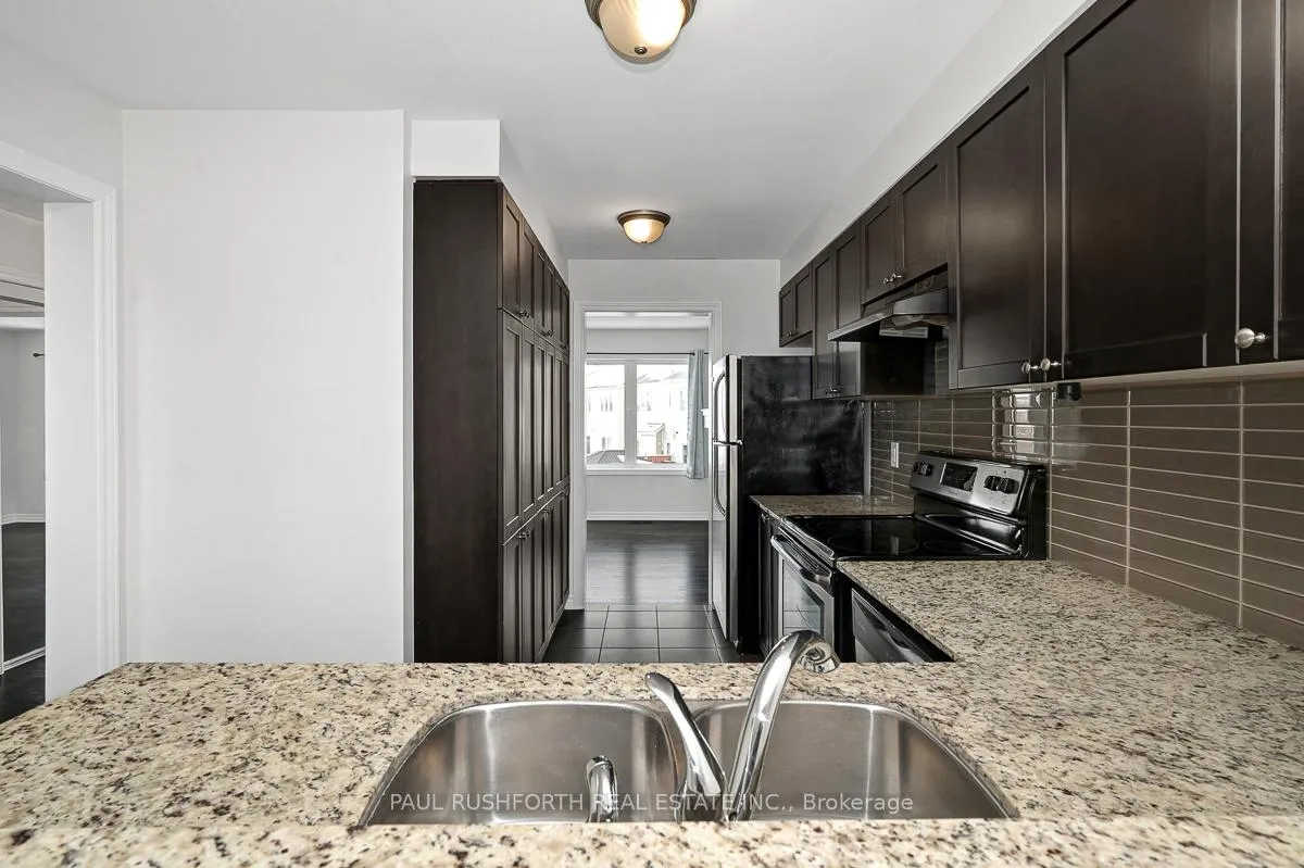 Photo 13 of 501 Coldwater Crescent, Ottawa, Kanata - Emerald Meadows/Trailwest — HOMEH