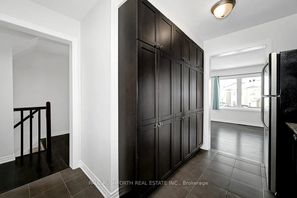 Photo 14 of 501 Coldwater Crescent, Ottawa, Kanata - Emerald Meadows/Trailwest — HOMEH