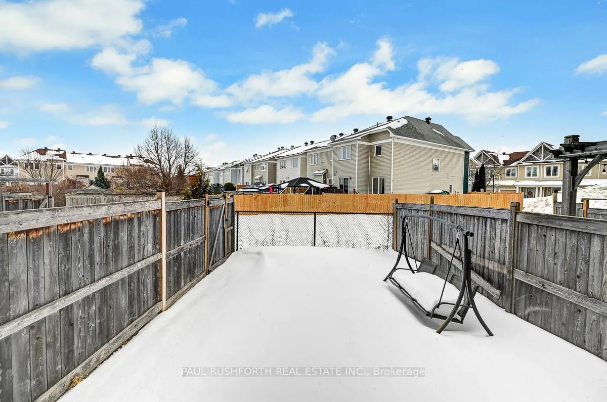 Photo 35 of 501 Coldwater Crescent, Ottawa, Kanata - Emerald Meadows/Trailwest — HOMEH
