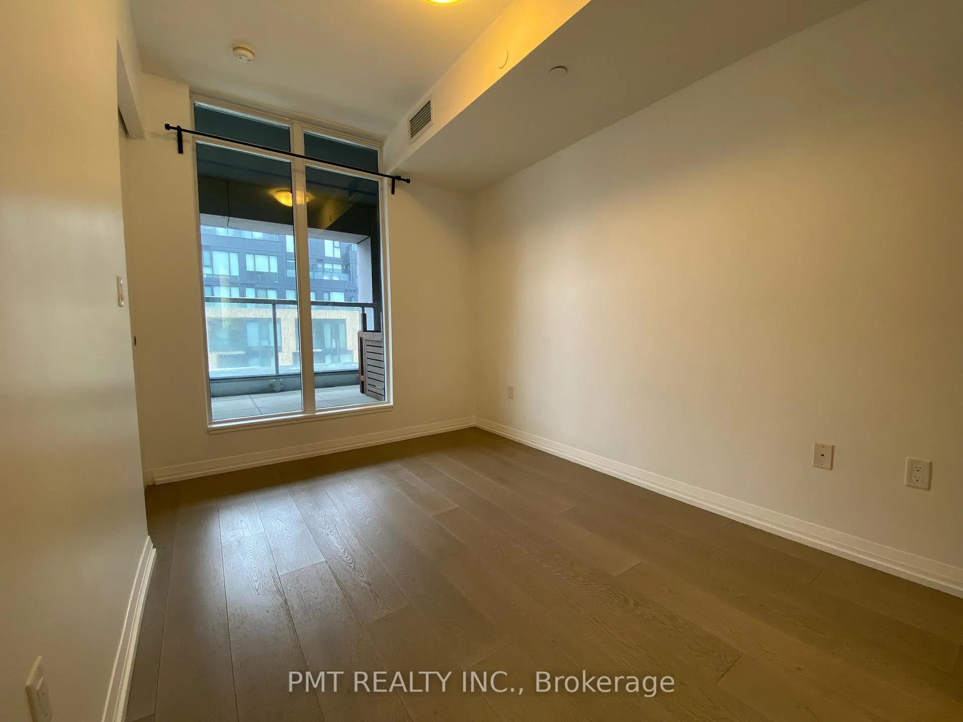 Photo 19 of Unit 503, 835 St. Clair Avenue W, Toronto, Wychwood — HOMEH